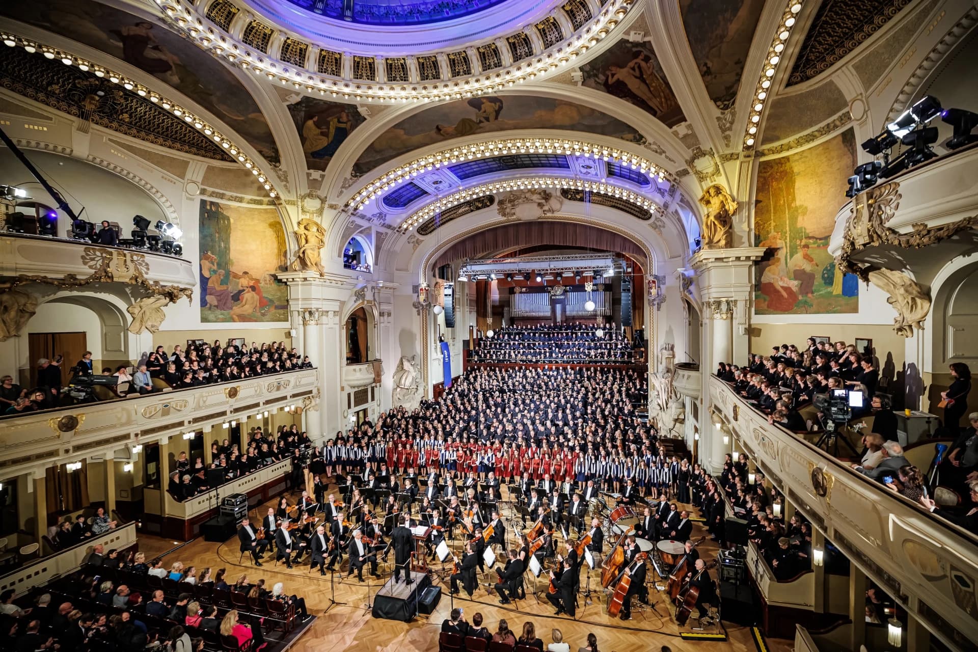 Tisíc hlasů pro Vltavskou filharmonii