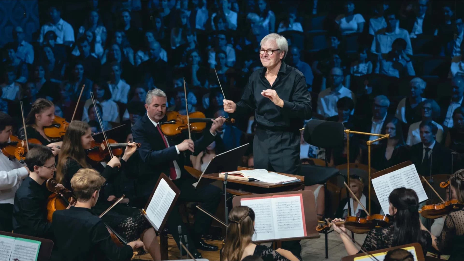 Společný orchestr žáků základních uměleckých škol a hráčů České filharmonie